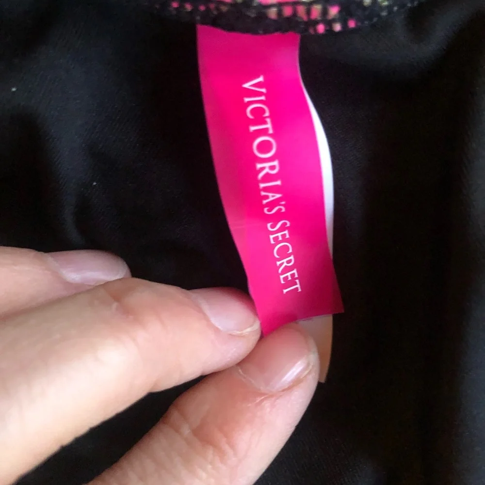 Victoria’s Secret Two Piece Bikini - Picture 4 of 8